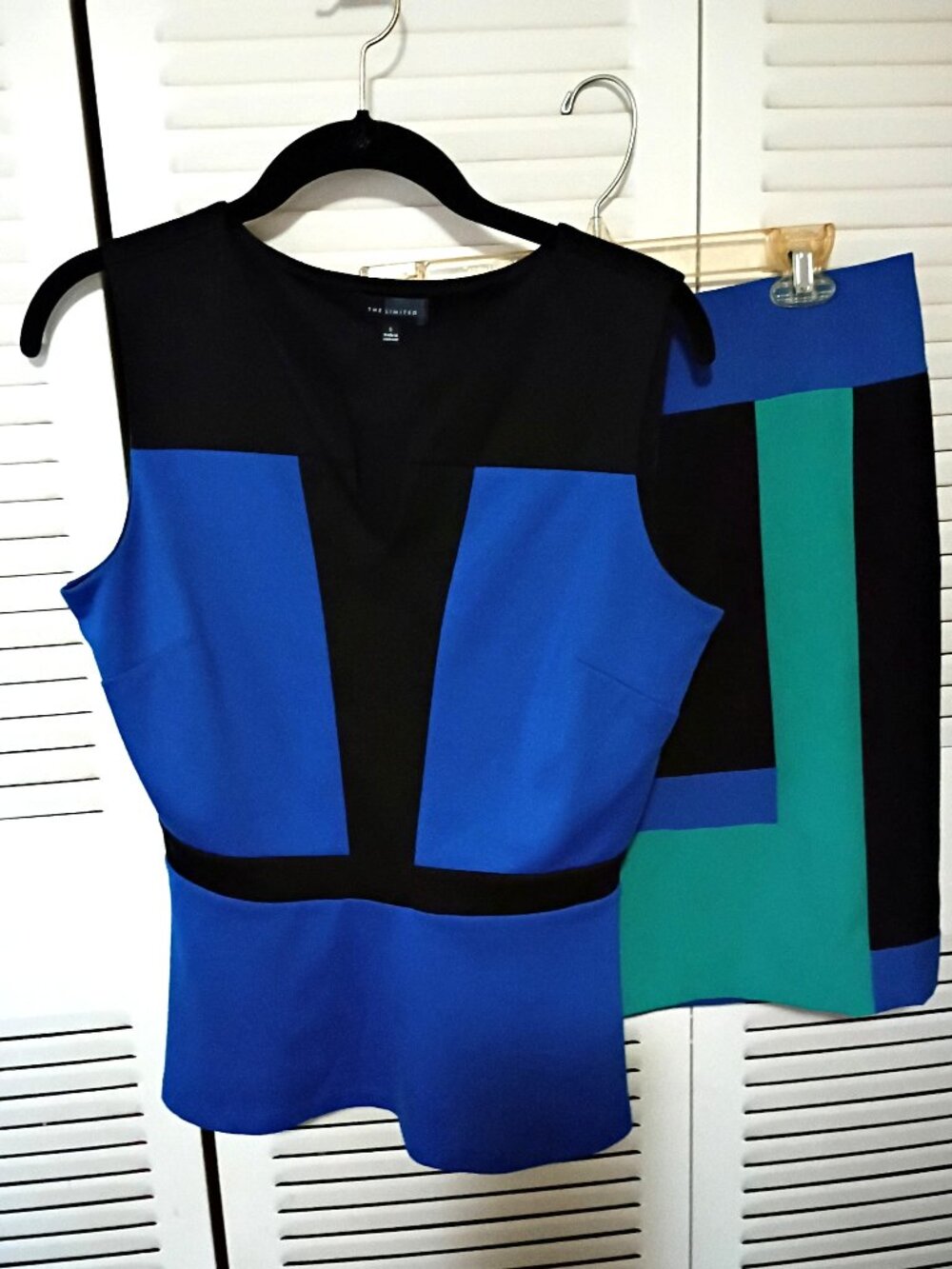 2PC Outfit LIMITED & Worthington Colorblock Blue Green Geo Print Skirt Top S 2